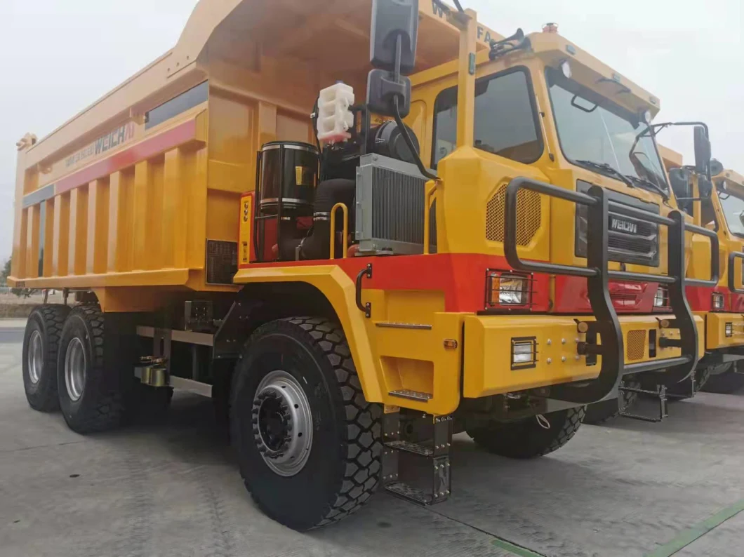 12.9 Wheel Bolt for Shacman HOWO Pengxiang Alxe Lgmg Yutong Mining Truck